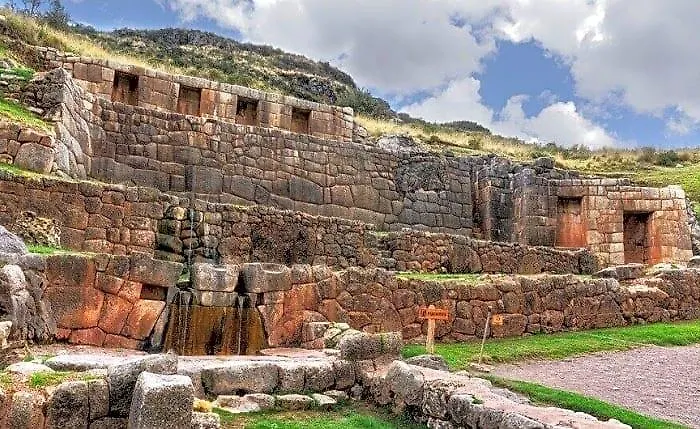 The Grassshopper Plaza De Armas Auberge de jeunesse Cusco